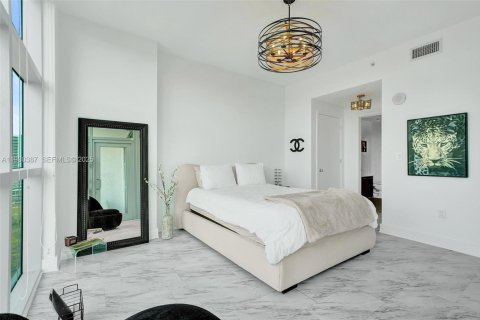 Copropriété à vendre à Miami, Floride: 1 chambre, 70.7 m2 № 1989186 - photo 7