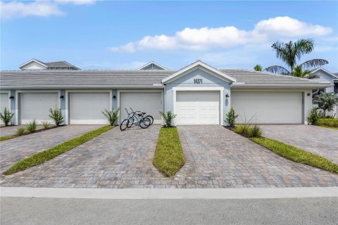 Condo in Punta Gorda, Florida, 2 bedrooms № 2212609 - photo 2