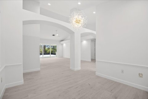 Casa en venta en Palm City, Florida, 4 dormitorios, 238.39 m2 № 2078298 - foto 19