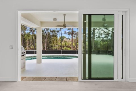 Casa en venta en Palm City, Florida, 4 dormitorios, 238.39 m2 № 2078298 - foto 11