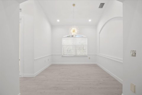 Casa en venta en Palm City, Florida, 4 dormitorios, 238.39 m2 № 2078298 - foto 18