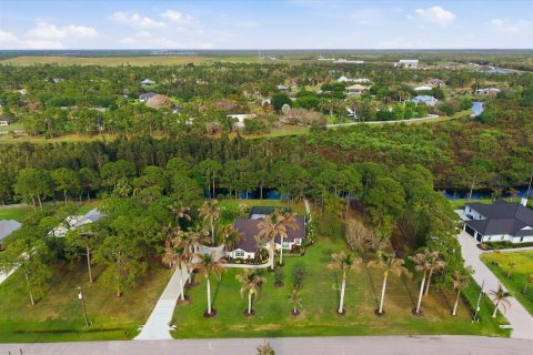 Casa en Palm City, Florida 4 dormitorios, 238.39 m2 № 2078298