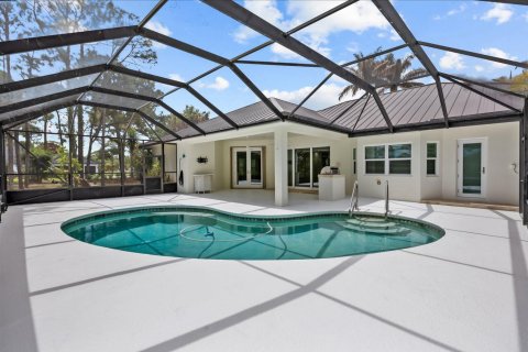 Casa en venta en Palm City, Florida, 4 dormitorios, 238.39 m2 № 2078298 - foto 3