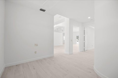 Casa en venta en Palm City, Florida, 4 dormitorios, 238.39 m2 № 2078298 - foto 21