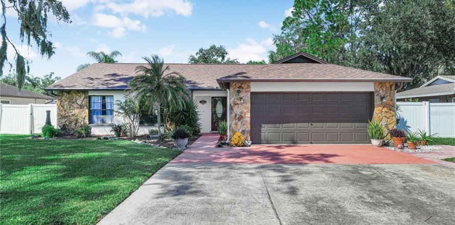 Villa ou maison à Plant City, Floride 3 chambres, 156.82 m2 № 2418850