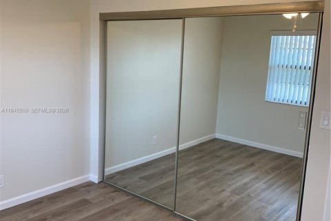 Снять в аренду кондоминиум в Бока-Ратон, Флорида 2 спальни, 90.95м2, № 2001988 - фото 11