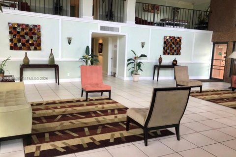 Снять в аренду кондоминиум в Бока-Ратон, Флорида 2 спальни, 90.95м2, № 2001988 - фото 18