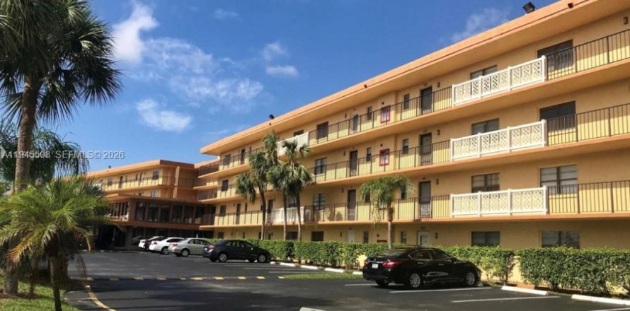 Кондоминиум с 2 спальнями в Бока-Ратон, Флорида № 2001988