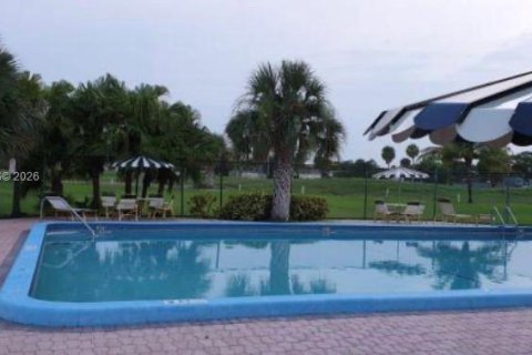 Снять в аренду кондоминиум в Бока-Ратон, Флорида 2 спальни, 90.95м2, № 2001988 - фото 20