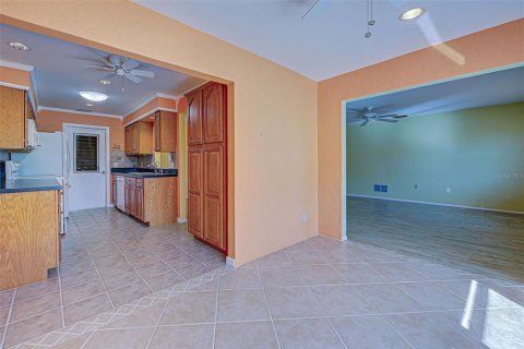 Condominio en venta en Englewood, Florida, 2 dormitorios, 114.55 m2 № 1685269 - foto 17