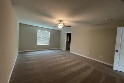 Casa en alquiler en Wesley Chapel, Florida, 6 dormitorios, 287.25 m2 № 2410270 - foto 11