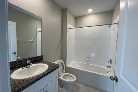 Casa en alquiler en Wesley Chapel, Florida, 6 dormitorios, 287.25 m2 № 2410270 - foto 5
