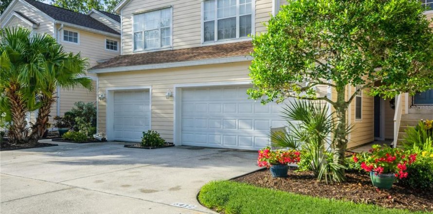 Townhouse in Lakewood Ranch, Florida 2 bedrooms, 157.1 sq.m. № 1852965