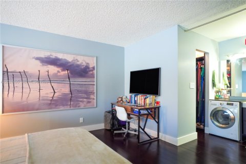 Copropriété à louer à Hialeah, Floride: 1 chambre, 87.61 m2 № 2257319 - photo 17