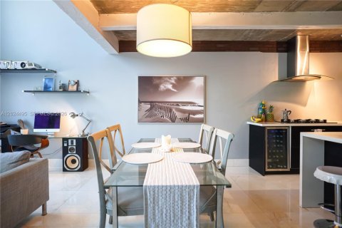 Copropriété à louer à Hialeah, Floride: 1 chambre, 87.61 m2 № 2257319 - photo 10