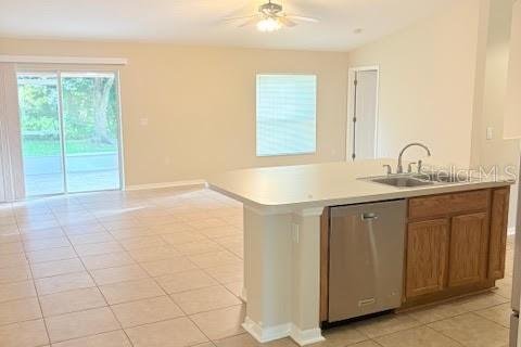 House in Palm Coast, Florida 4 bedrooms, 187.11 sq.m. № 1913020 - photo 6