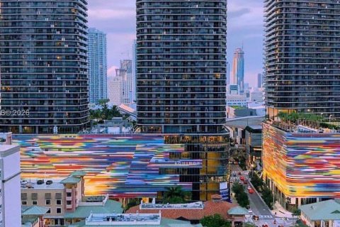 Снять в аренду квартиру в Майами, Флорида 1 спальня, 79.15м2, № 2003132 - фото 25