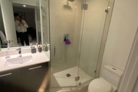 Снять в аренду квартиру в Майами, Флорида 1 спальня, 79.15м2, № 2003132 - фото 11