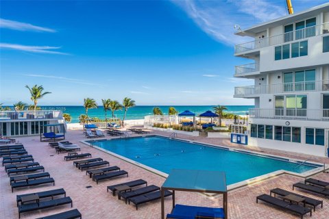 Copropriété à louer à Miami Beach, Floride: 1 chambre, 91.04 m2 № 1889093 - photo 23