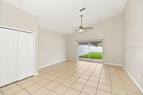 Villa ou maison à louer à Leesburg, Floride: 3 chambres, 215.53 m2 № 2408981 - photo 8