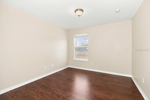 Villa ou maison à louer à Leesburg, Floride: 3 chambres, 215.53 m2 № 2408981 - photo 12