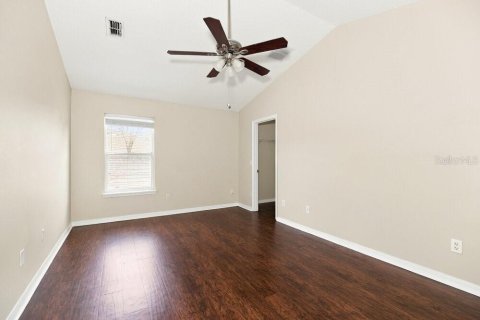 Villa ou maison à louer à Leesburg, Floride: 3 chambres, 215.53 m2 № 2408981 - photo 14