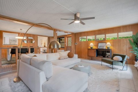 House in Lakeland, Florida 3 bedrooms, 236.9 sq.m. № 1805323 - photo 30