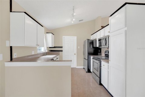 Casa en alquiler en Oviedo, Florida, 3 dormitorios, 121.24 m2 № 1877073 - foto 12