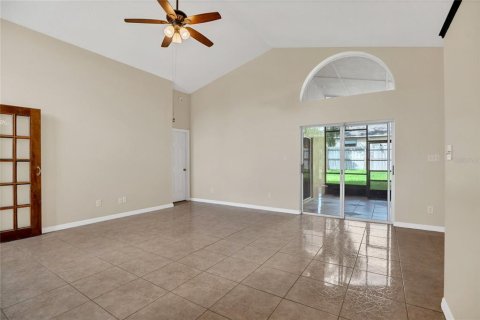 Casa en alquiler en Oviedo, Florida, 3 dormitorios, 121.24 m2 № 1877073 - foto 7