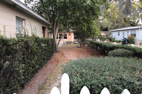 House in Orlando, Florida 2 bedrooms, 117.06 sq.m. № 2222973 - photo 4