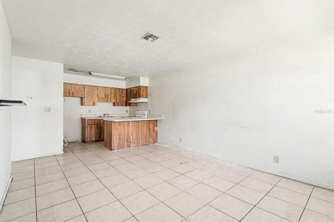 Commercial property in Ocala, Florida 250.37 sq.m. № 2237329 - photo 9