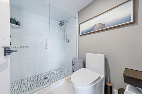 Condo in Aventura, Florida, 3 bedrooms  № 1994592 - photo 20