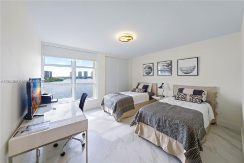 Condo in Aventura, Florida, 3 bedrooms  № 1994592 - photo 8