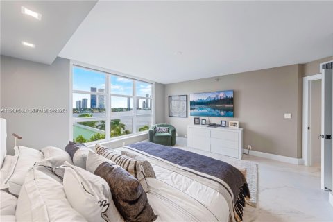 Condo in Aventura, Florida, 3 bedrooms  № 1994592 - photo 14