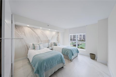 Condo in Aventura, Florida, 3 bedrooms  № 1994592 - photo 11