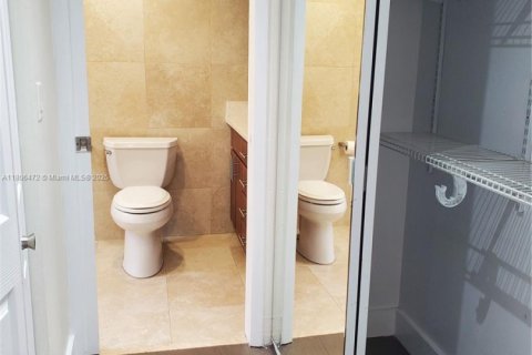 Copropriété à vendre à Miami Beach, Floride: 2 chambres, 89.19 m2 № 1739204 - photo 5