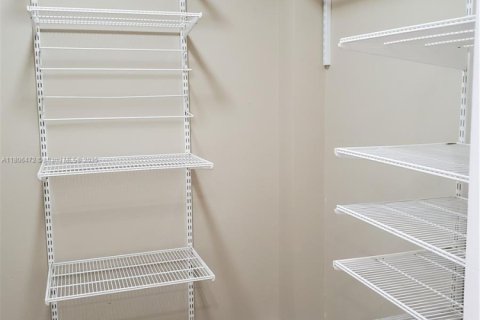 Copropriété à vendre à Miami Beach, Floride: 2 chambres, 89.19 m2 № 1739204 - photo 6