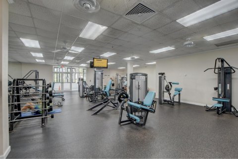 Condo in Deerfield Beach, Florida, 1 bedroom № 2178065 - photo 29