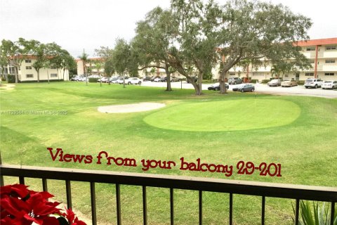 Copropriété à louer à Pembroke Pines, Floride: 2 chambres, 108.7 m2 № 1985228 - photo 14