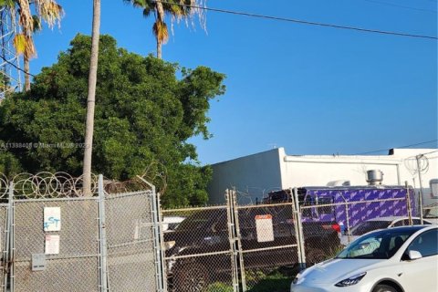 Immobilier commercial à vendre à Miami, Floride № 2089254 - photo 6