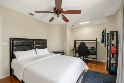 Casa en venta en Royal Palm Beach, Florida, 5 dormitorios, 250.19 m2 № 1970594 - foto 30