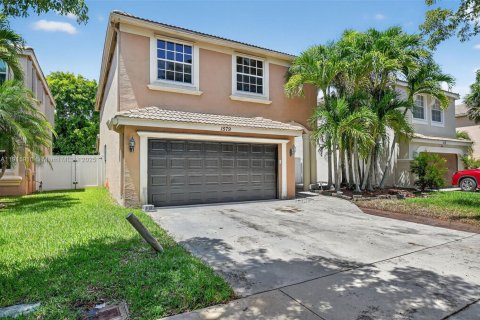 Casa en venta en Royal Palm Beach, Florida, 5 dormitorios, 250.19 m2 № 1970594 - foto 3