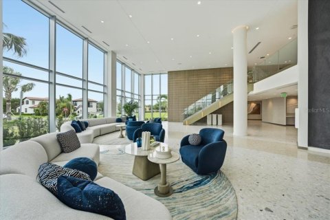 Copropriété à vendre à Tampa, Floride: 4 chambres, 247.68 m2 № 2298495 - photo 4