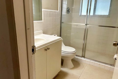 Купить виллу или дом в Форт-Лодердейл, Флорида 3 комнаты, 141.03м2, № 2429821 - фото 8