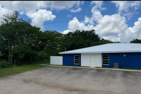 Commercial property in Ocala, Florida 8 bedrooms, 317.45 sq.m. № 1810760 - photo 1