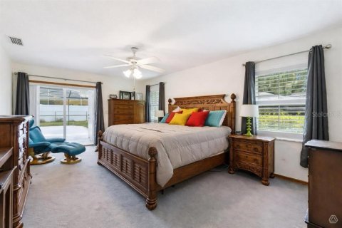 House in Lakeland, Florida 3 bedrooms, 215.72 sq.m. № 2198543 - photo 10