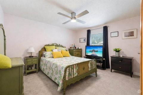 House in Lakeland, Florida 3 bedrooms, 215.72 sq.m. № 2198543 - photo 16