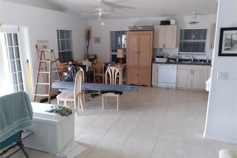 House in Placida, Florida 3 bedrooms, 114.46 sq.m. № 1512169 - photo 27
