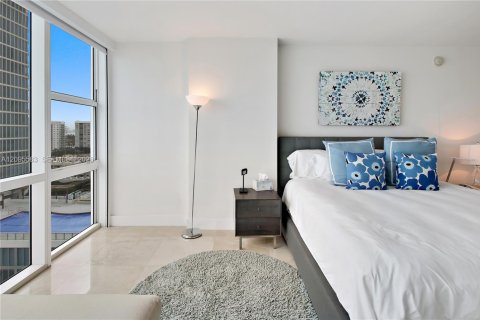 Copropriété à louer à Miami Beach, Floride: 2 chambres, 111.48 m2 № 2390391 - photo 14