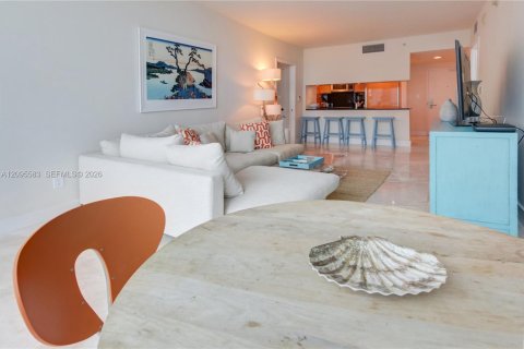 Copropriété à louer à Miami Beach, Floride: 2 chambres, 111.48 m2 № 2390391 - photo 26